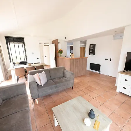 Holiday home Spacious With Terrace