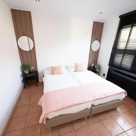 Spacious With Terrace Holiday home *